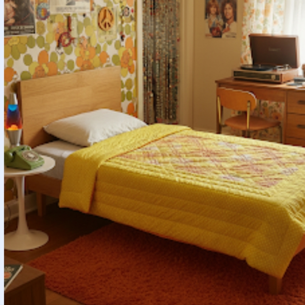 Vintage 70s Fieldcrest Reversible Cotton Twin Orange Yellow Polka Dot Comforter